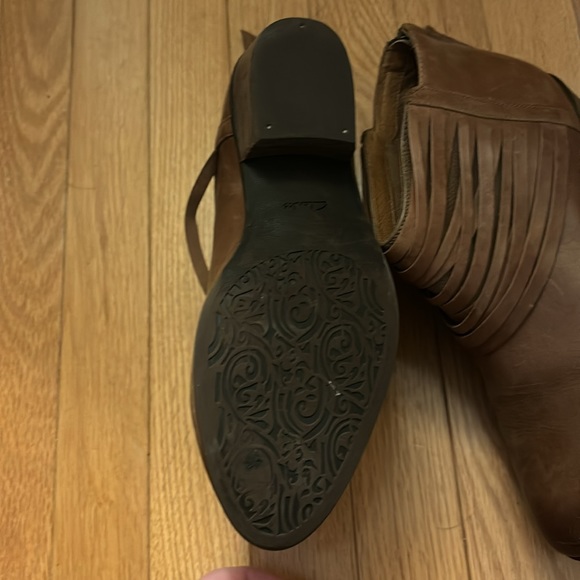 CLARKS booties - Picture 5 of 7